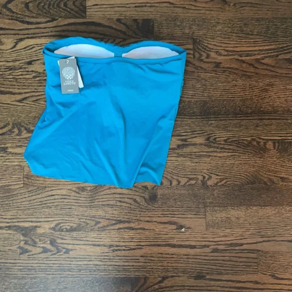 NWOT‎ Vince Canute Darling Swim Top!